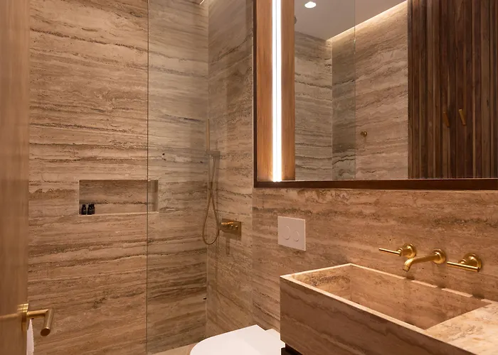 Hotel Silvestre & Residences